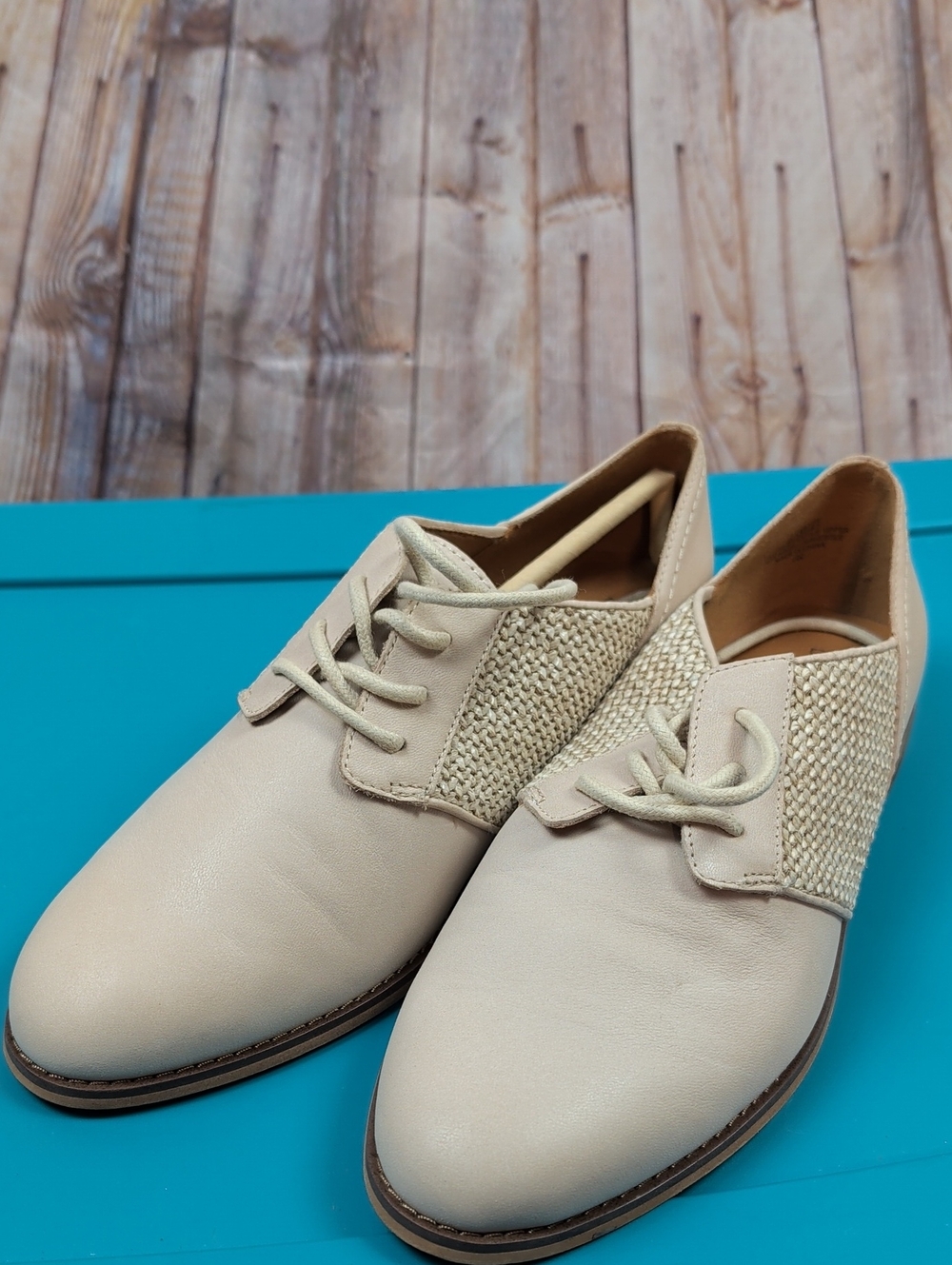 Lucky Brand Women’s Lace-Up Oxford Shoes New 9.5